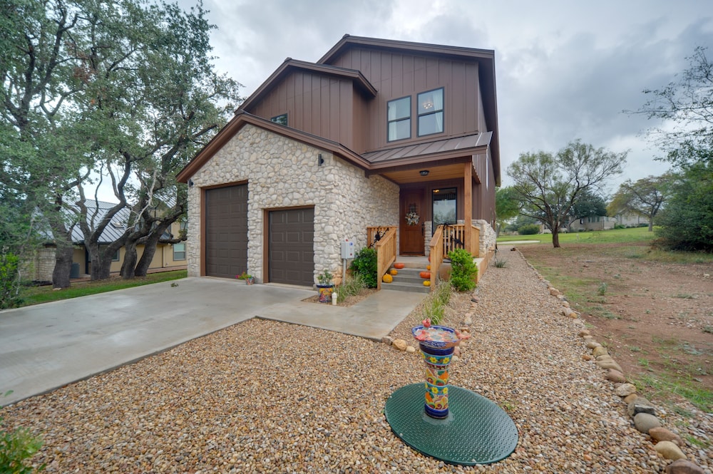 Horseshoe Bay Resort Home 6 Mi to Lake Lbj! - Property Image 17