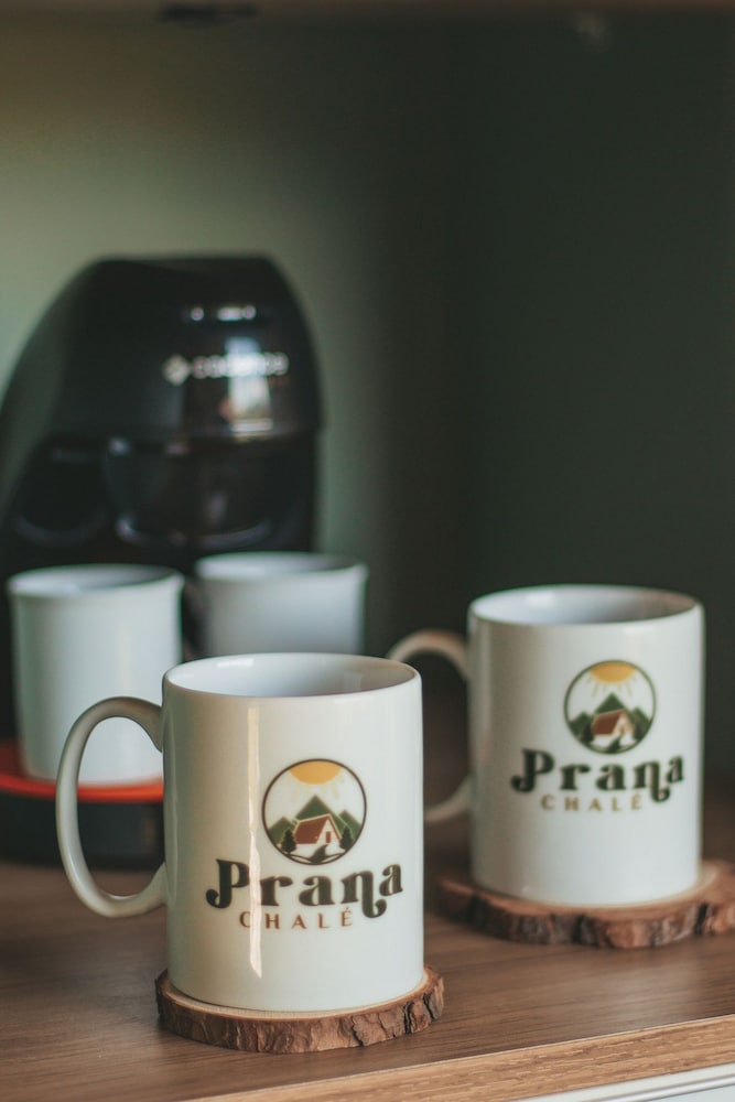 Prana Chalé com Hidromassagem na Serra