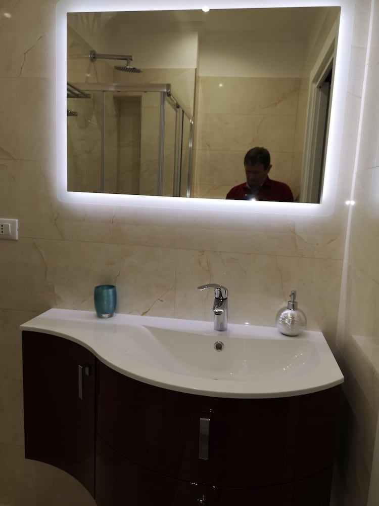 St. Peter Area Luxury Suites