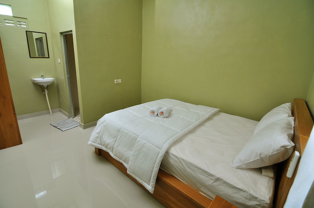Cempaka Mas Guesthouse