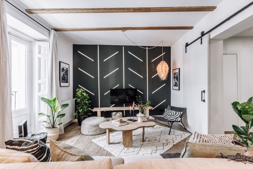 Lunda - 2 Bedrooms in Malasa a