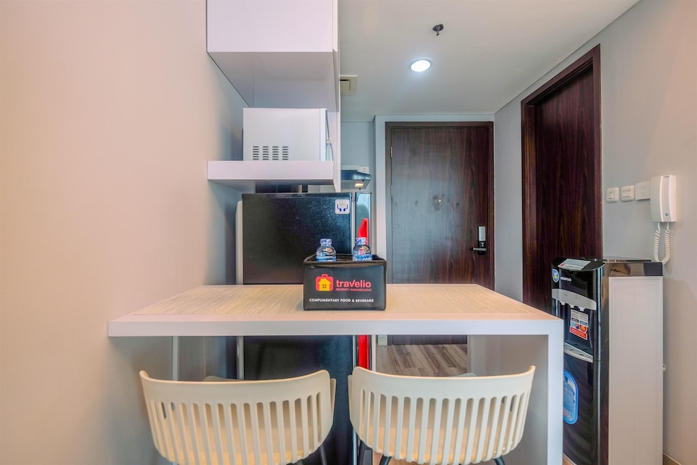Modern Studio At Lrt City Bekasi Apartment