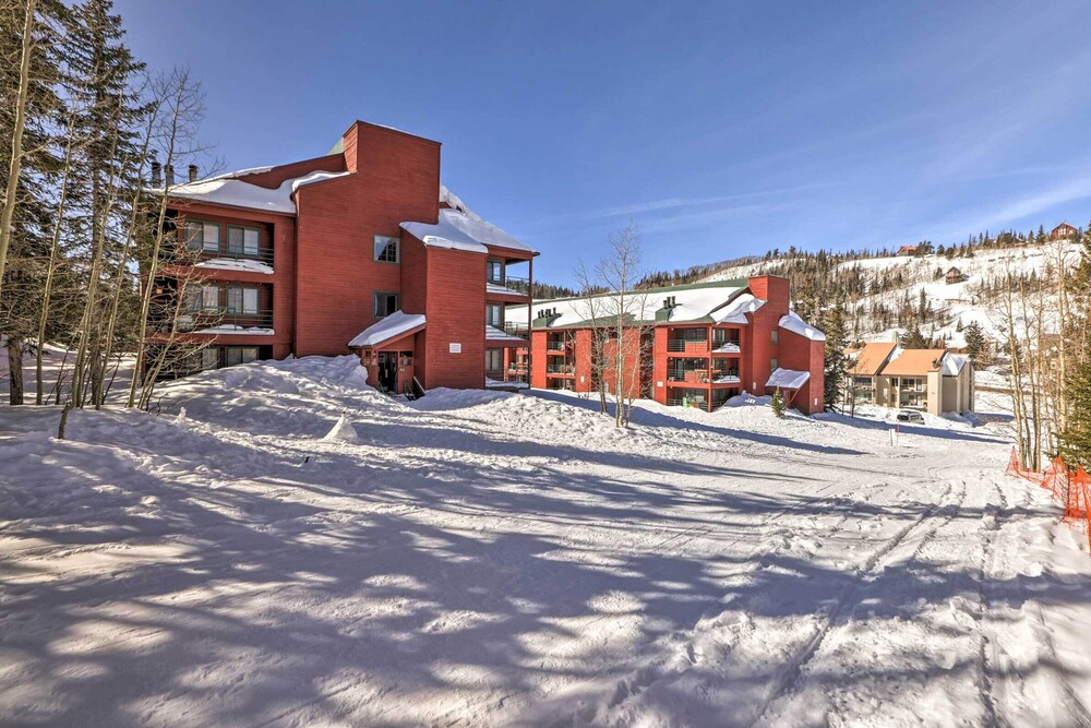 Ski-in/ski-out Resort Condo in Brian Head! view 3