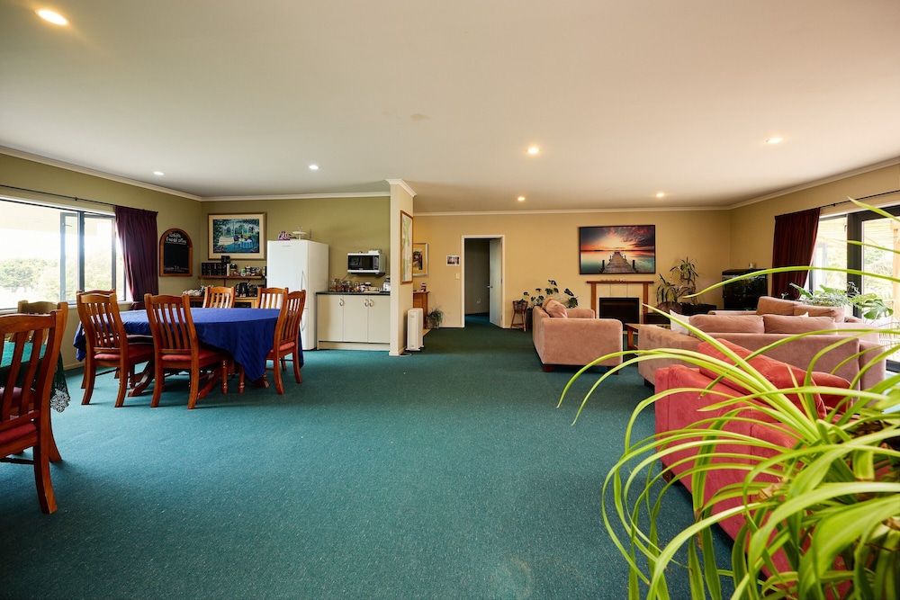 Awatea Country B&B