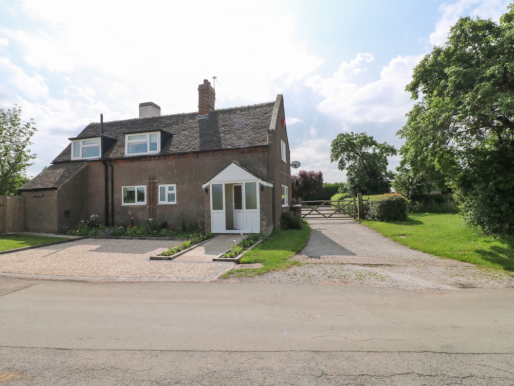 Tolldish Cottage