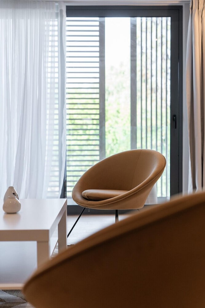 LIV Athinum 1 - Luxury Apartment 1C