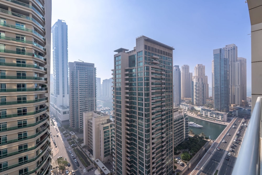 Majestic 1 Bedroom Flat Perfect for 4 in Marina
