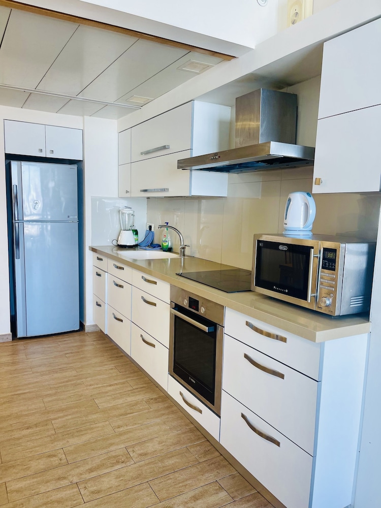 Carmel Holiday Apartments