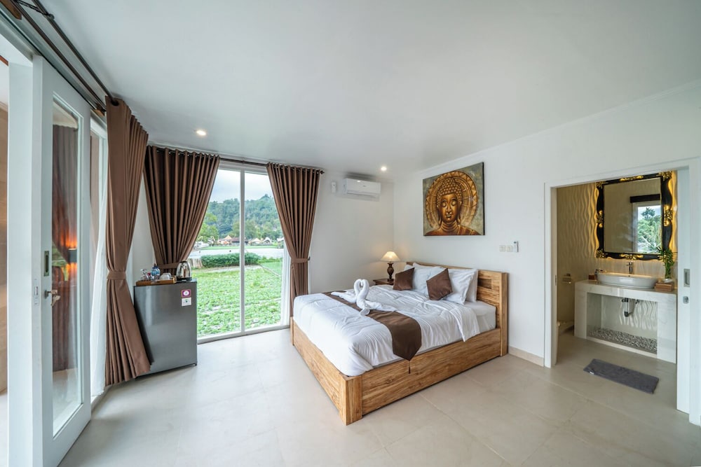 Hayana Villa