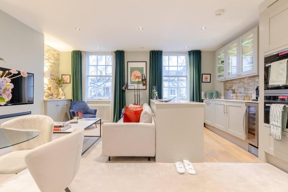 Elegant 1BD Flat in the Heart of Notting Hill!
