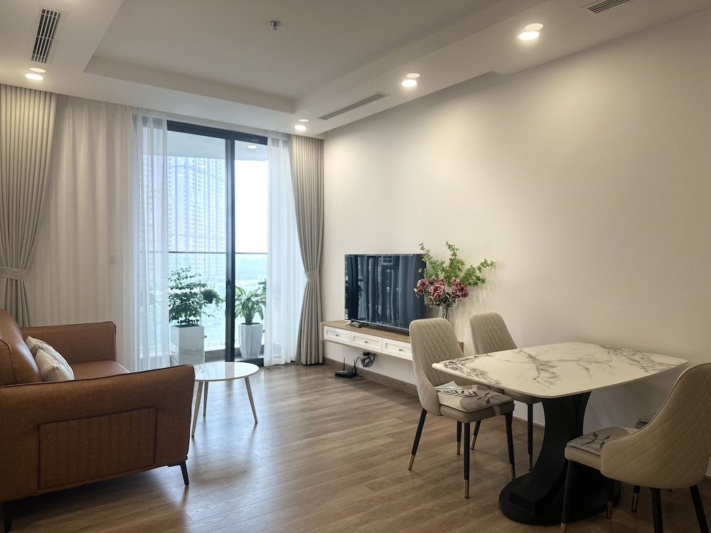 The Zenpark Tower - Vinhomes Ocean Park