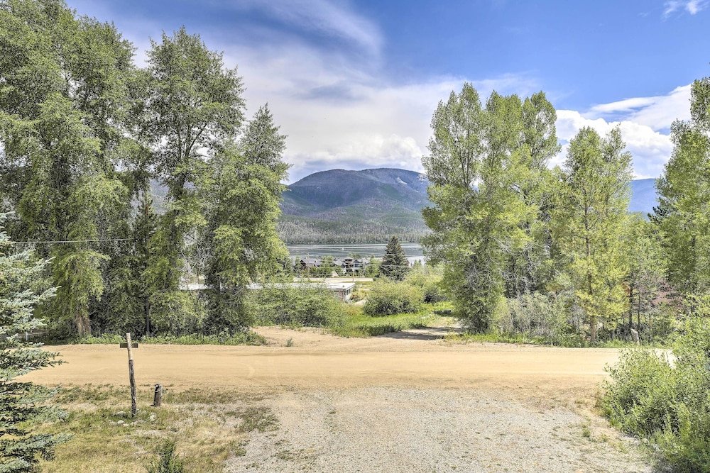 Lakeside Grand Lake Retreat: 4 Mi to Natl Park view 4