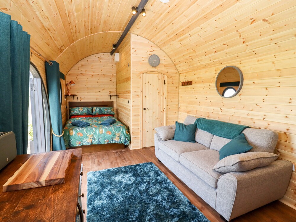 The Happy Valley Pod