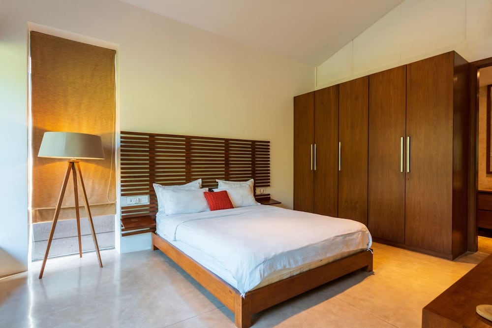 Puravida I -luxury 5bhk w Pvt Pool in Anjuna