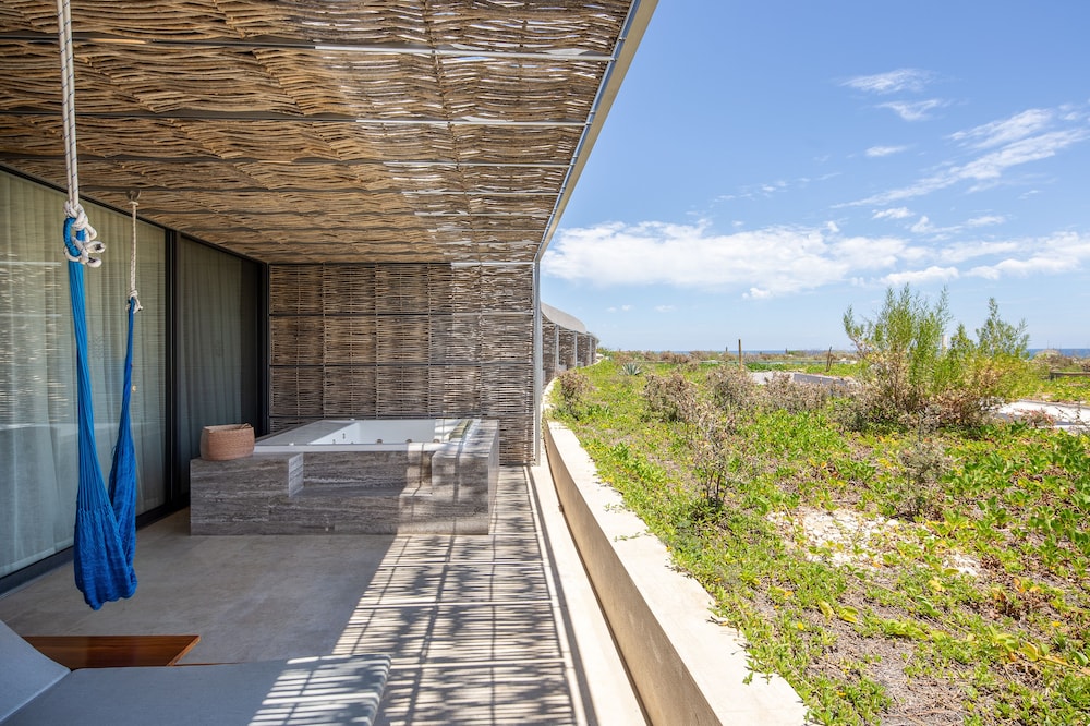 The Club at Solaz, Luxury Villas