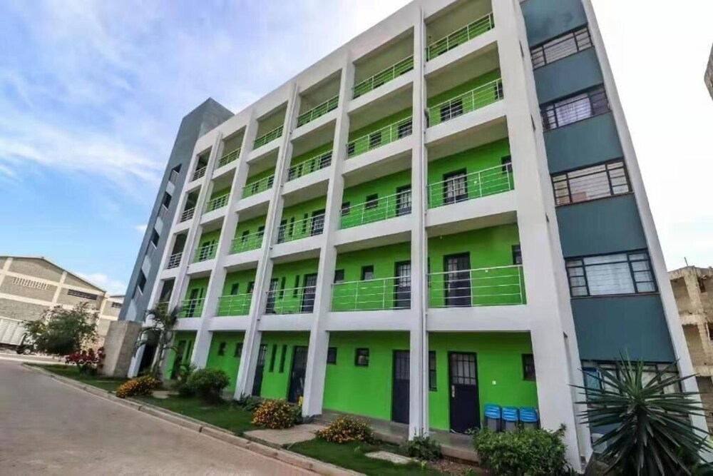 Lux Suites Rio-vista Studio Apartments view 2