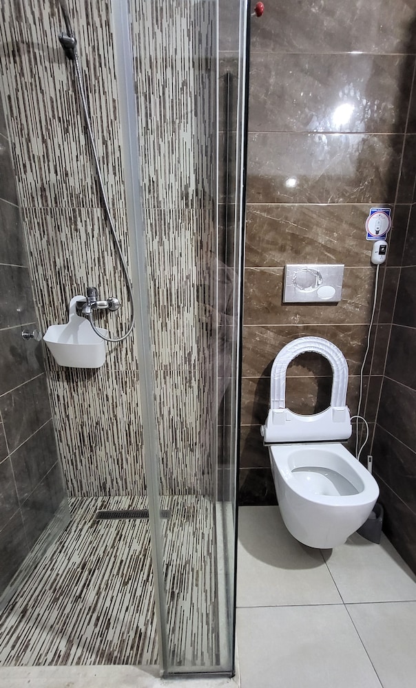 Isabel Rooms & Apartments
