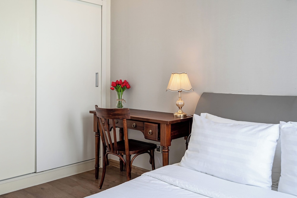 Vinhomes Central Park Apartment by Hava