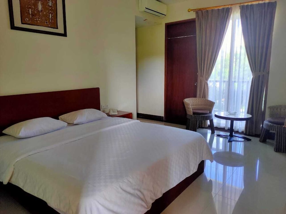 Hotel Grand Papua Kaimana