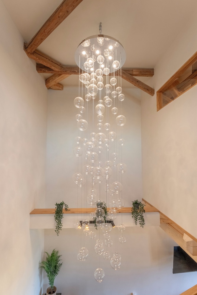 HexenburgbeiDresden 4 Zimmer Architektengaleriewohnung mit Whirlwanne, Kamin und Balkon - Nähe Sächsische Schweiz