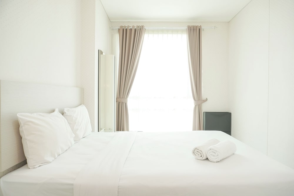 Nice And Comfort 1Br Apartment At Woodland Park Residence