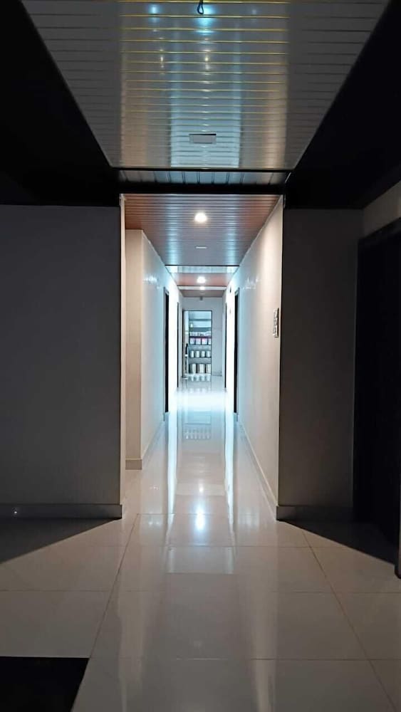 Hotel Jijau Darbar