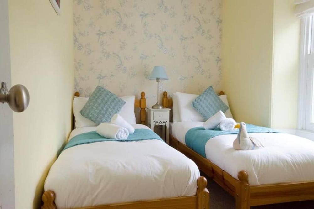 Bos Cres - a Fisherman's Cottage in St Ives Town view 4