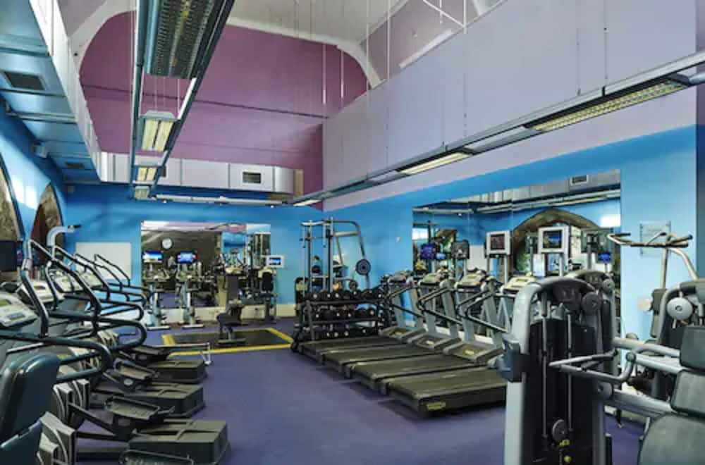 Stirling Vacations - The Stirling Highland Hotel - Property Image 10