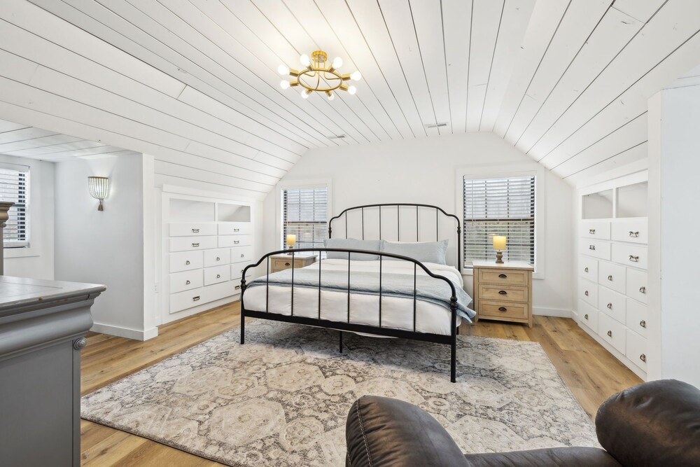 Fox Haven Retreat-modern Cabin-acres of Priv Land