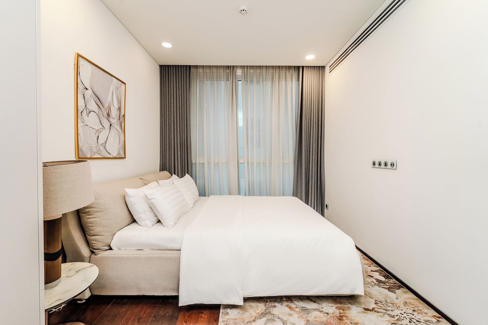 Serenity Luxury Private Pool Villas - Free One Way Airport Shuttle