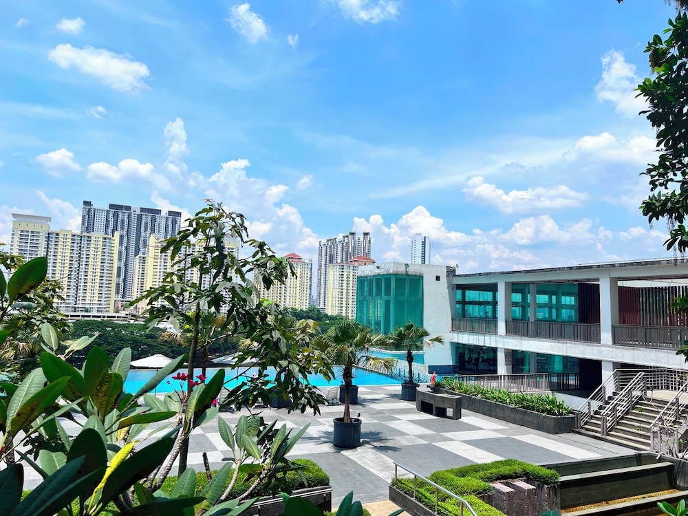 Zetapark Condominium by Emily in Town