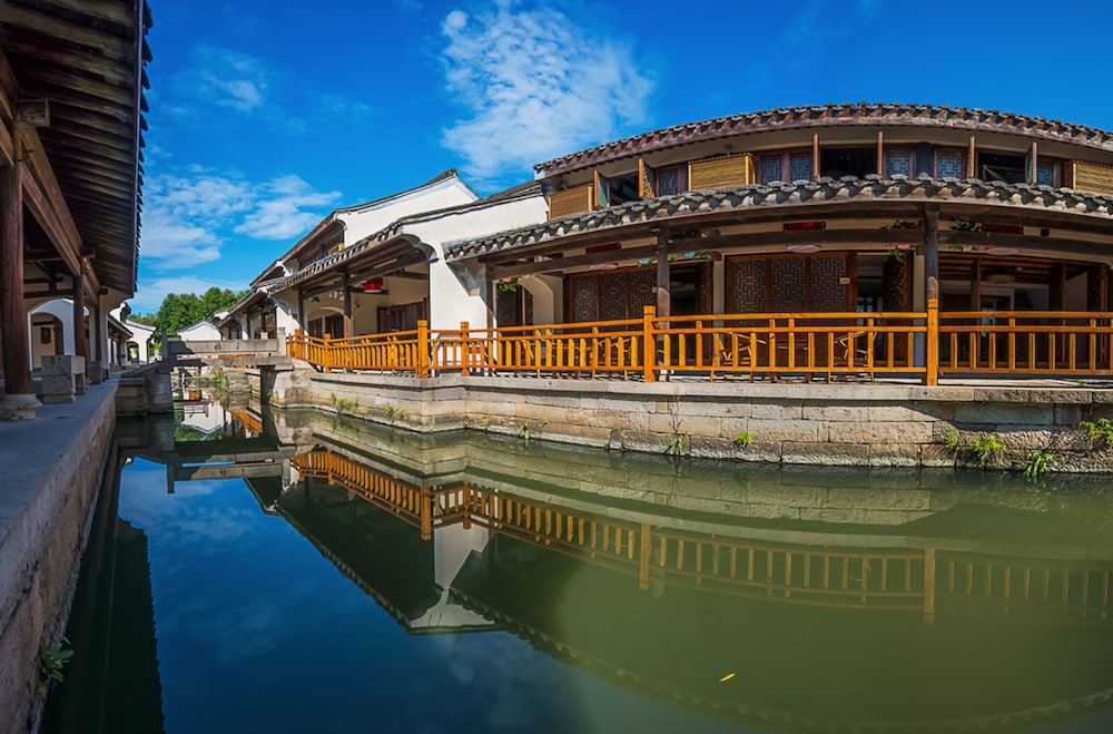 Lanting Yishi Inn