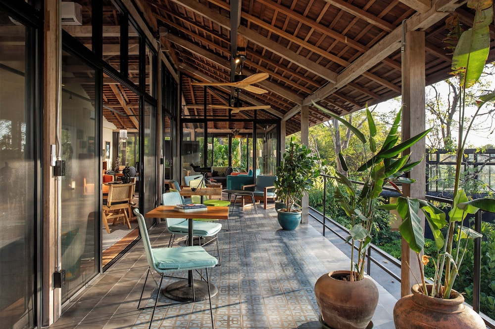 Sumba Lodge