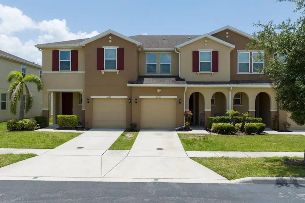 Super Liked - 4BD 3 5b 6 Miles To Disney Springs