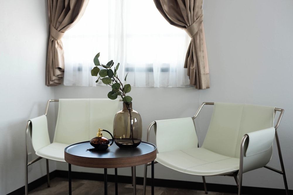 Bijou Suites AI PREMIUM