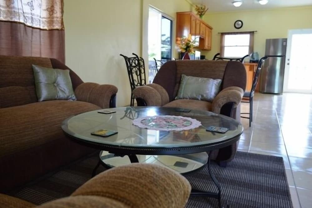 Sea Pearl Vacation Suites