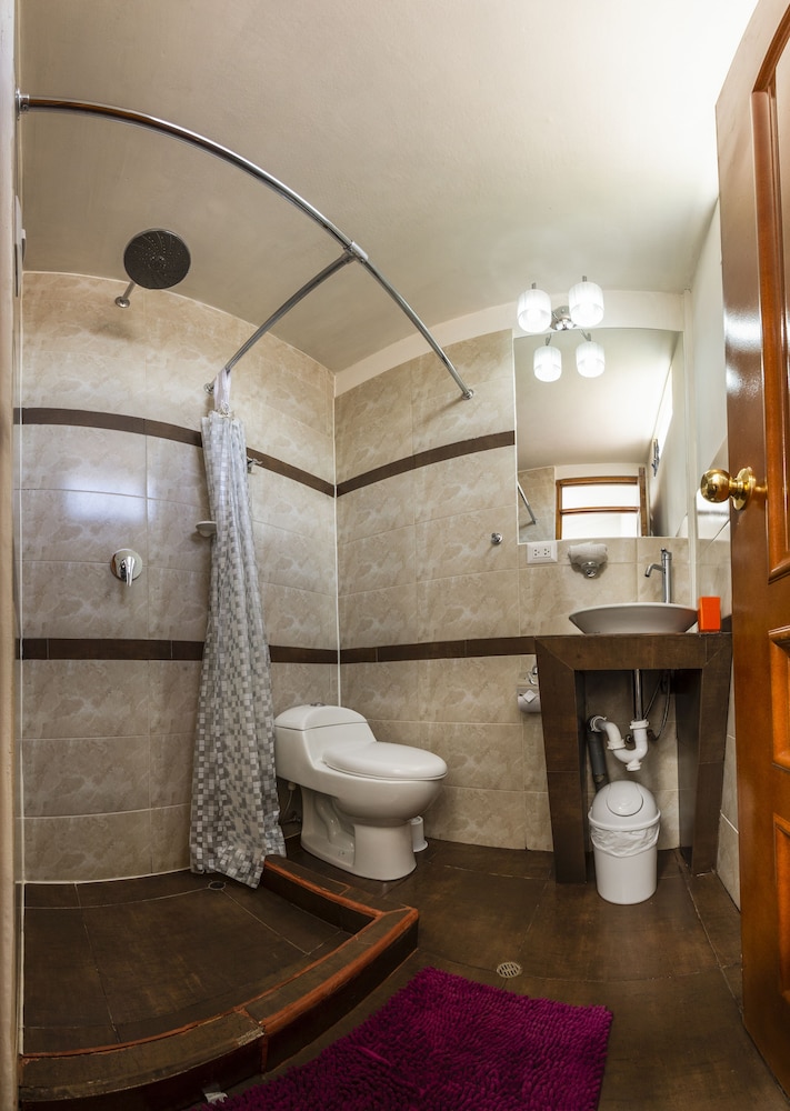 Askha Cusco Inn