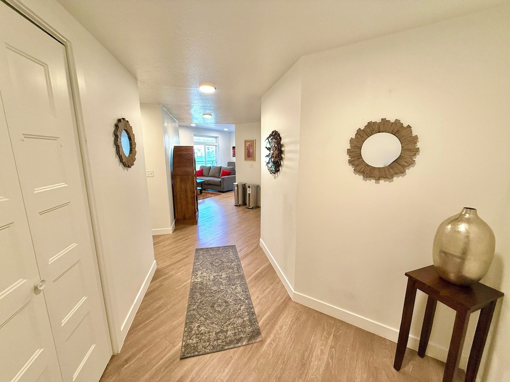 Luxurious New Condo in Downtown SLC