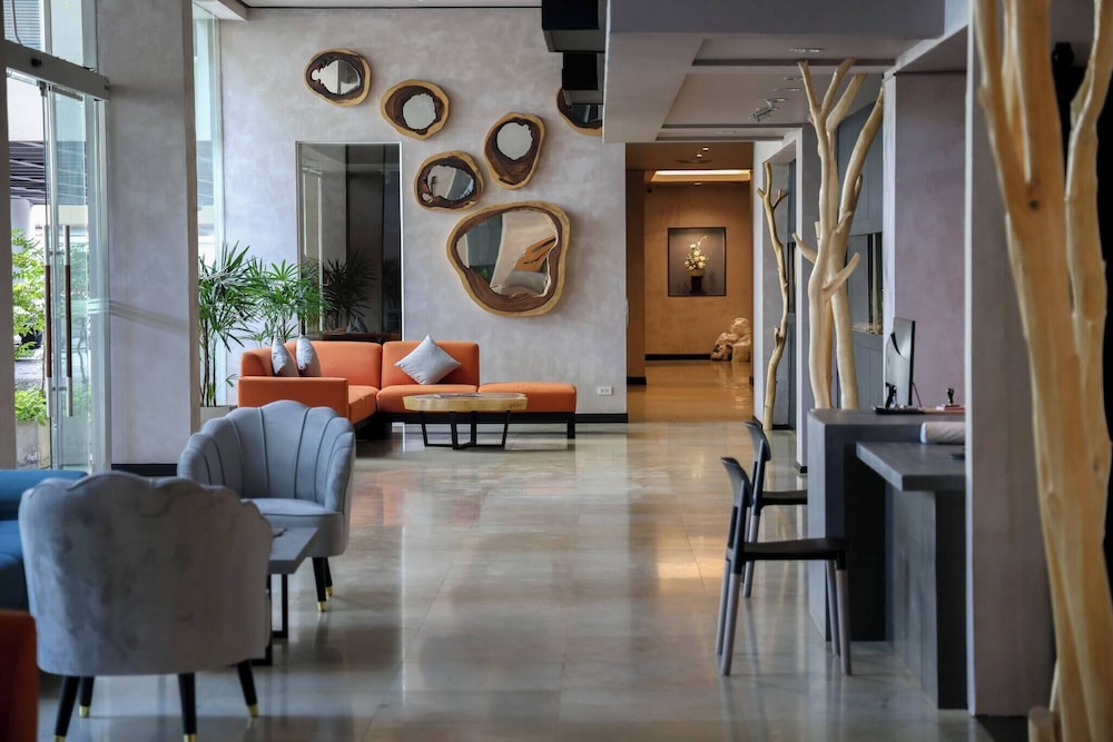 Peaceful and Quiet Apartment on Changklan Road