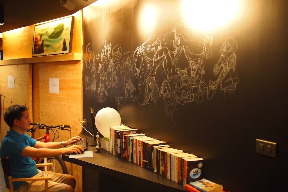 C40Winks Hostel