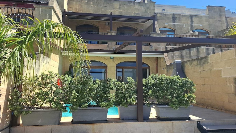 Aurelia Gozo BnB