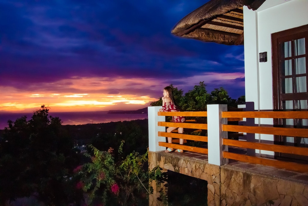 Marqis Sunrise Sunset Resort and Spa