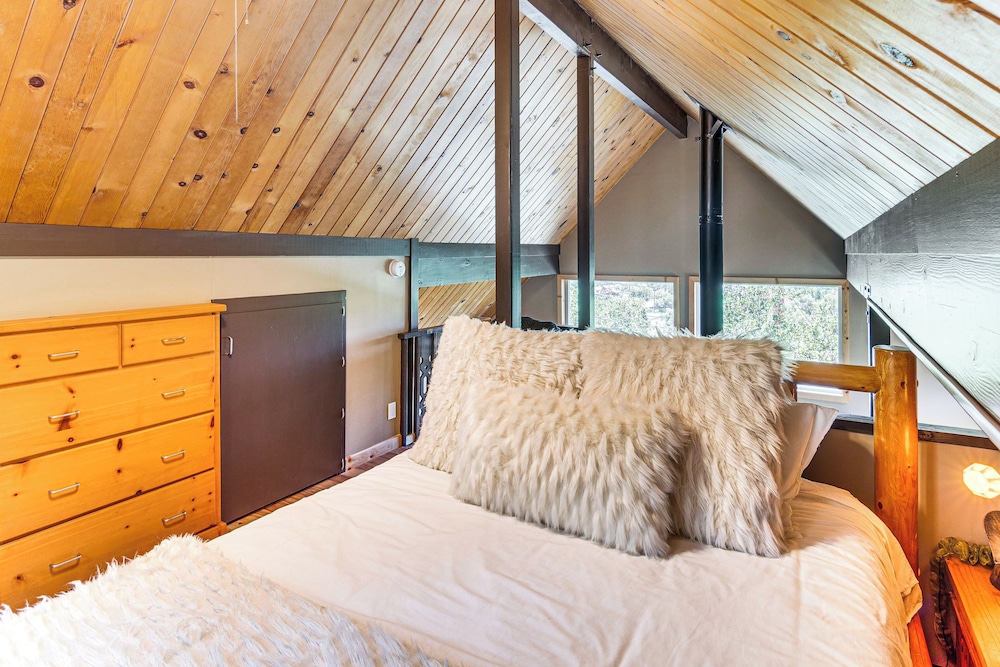 The Storybook Cottage: Every Stay Tells a Story!