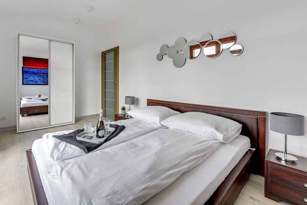 Grand Apartments - Neptun Park