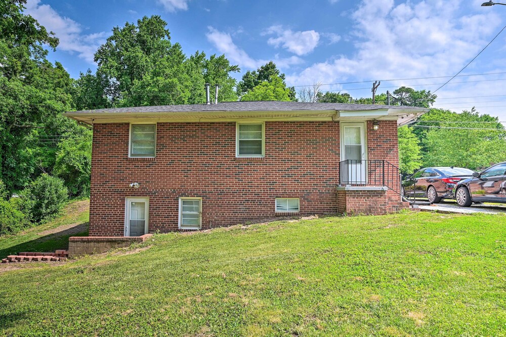 Greensboro Home < 4 Mi to Downtown! view 4