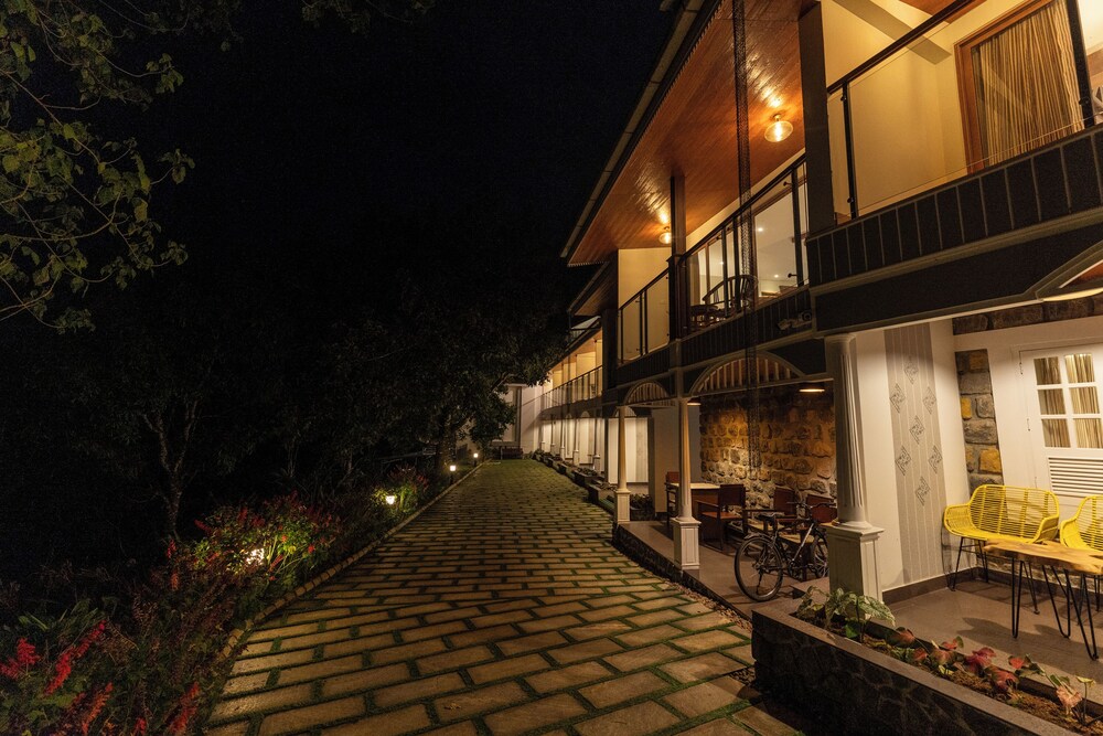 LE MONTFORT RESORT