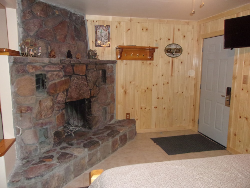 Embers Lodge and Cabins