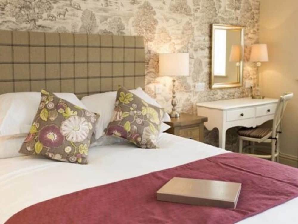Chippenham Vacations - Crown Inn - Property Image 5