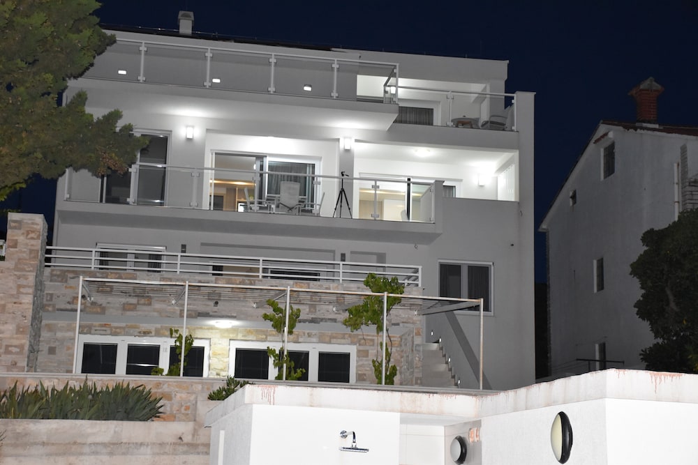 Villa Vita view 4