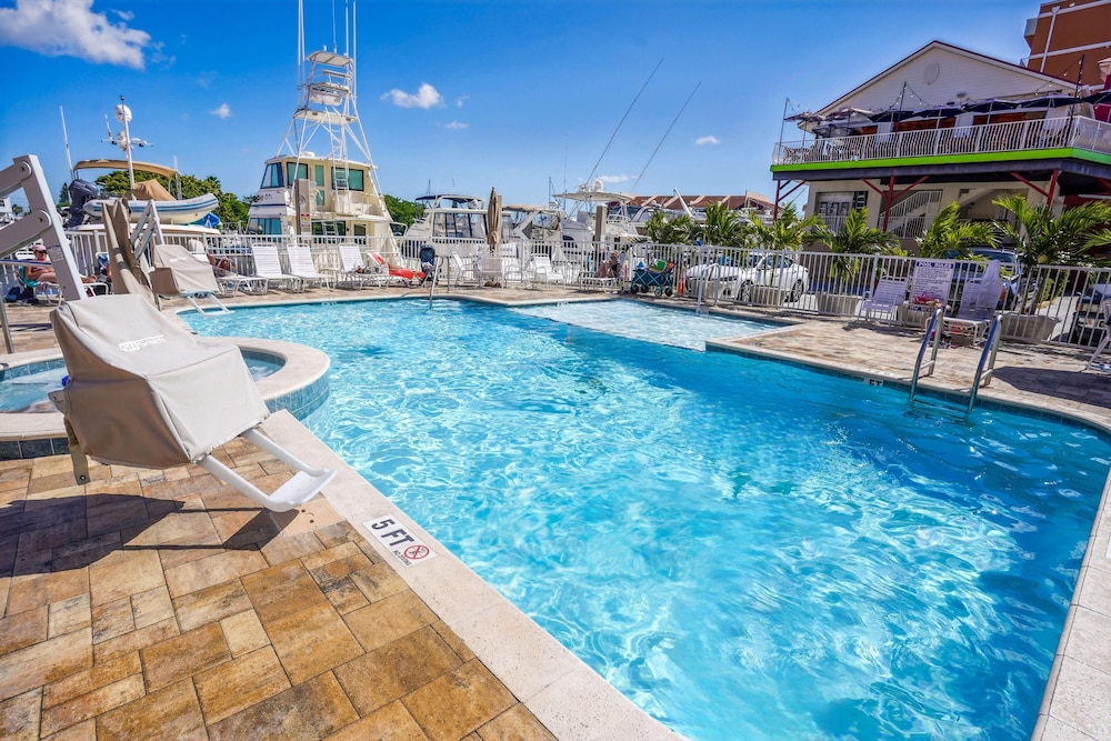Madeira Bay Resort I 1408